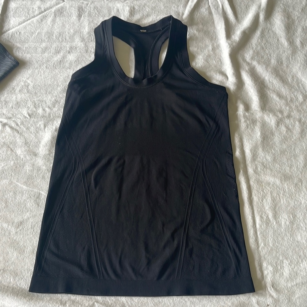 Athleta Momentum seamless tank